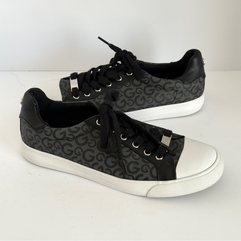 GBG Los Angeles Women's Sneaker Shoes Size 7.5 M